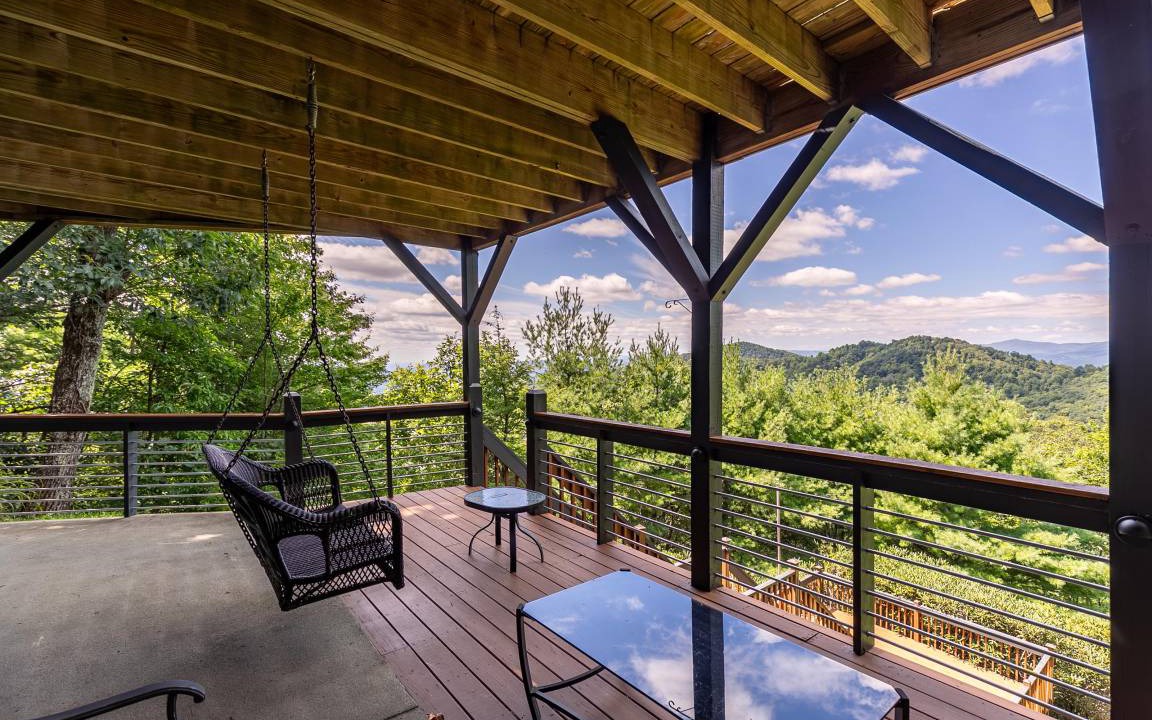 Photo of Patio Balcony in Apple Ridge