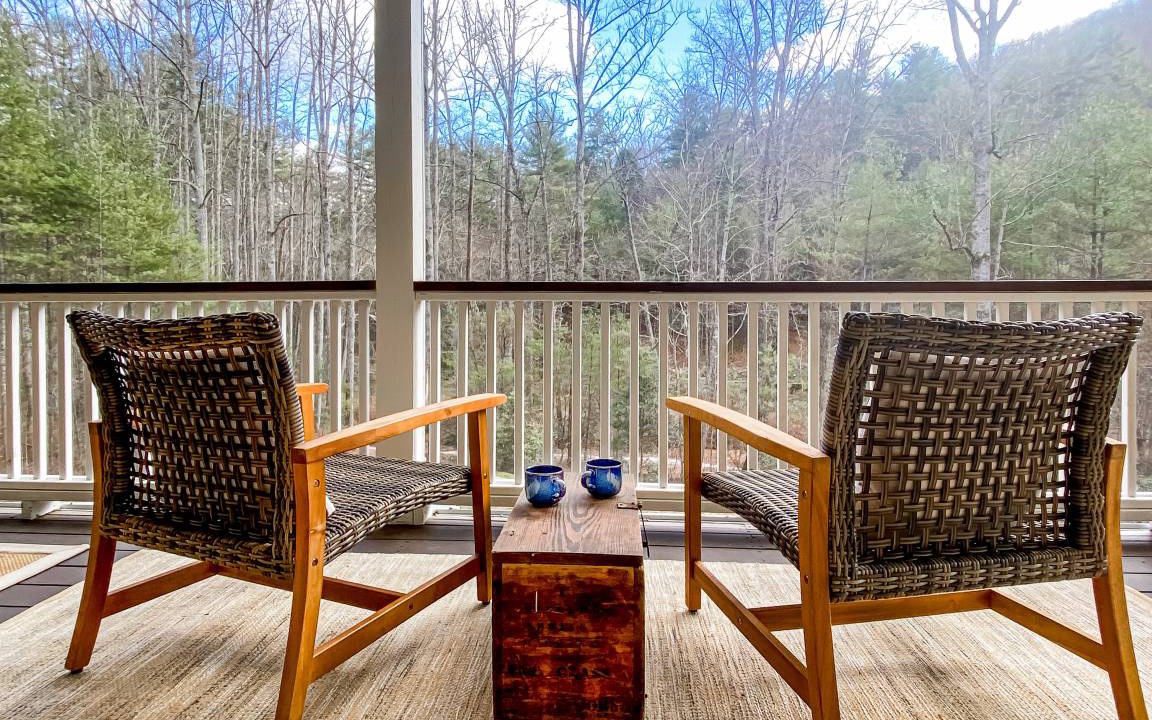 Photo of Patio Balcony in Hendersonville