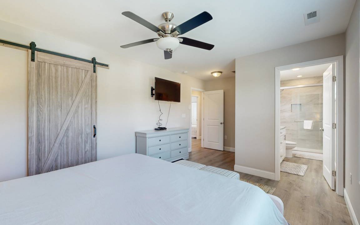 Photo of Bedroom in Alexander