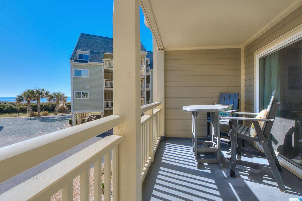 Photo of Patio Balcony in Caswell Beach