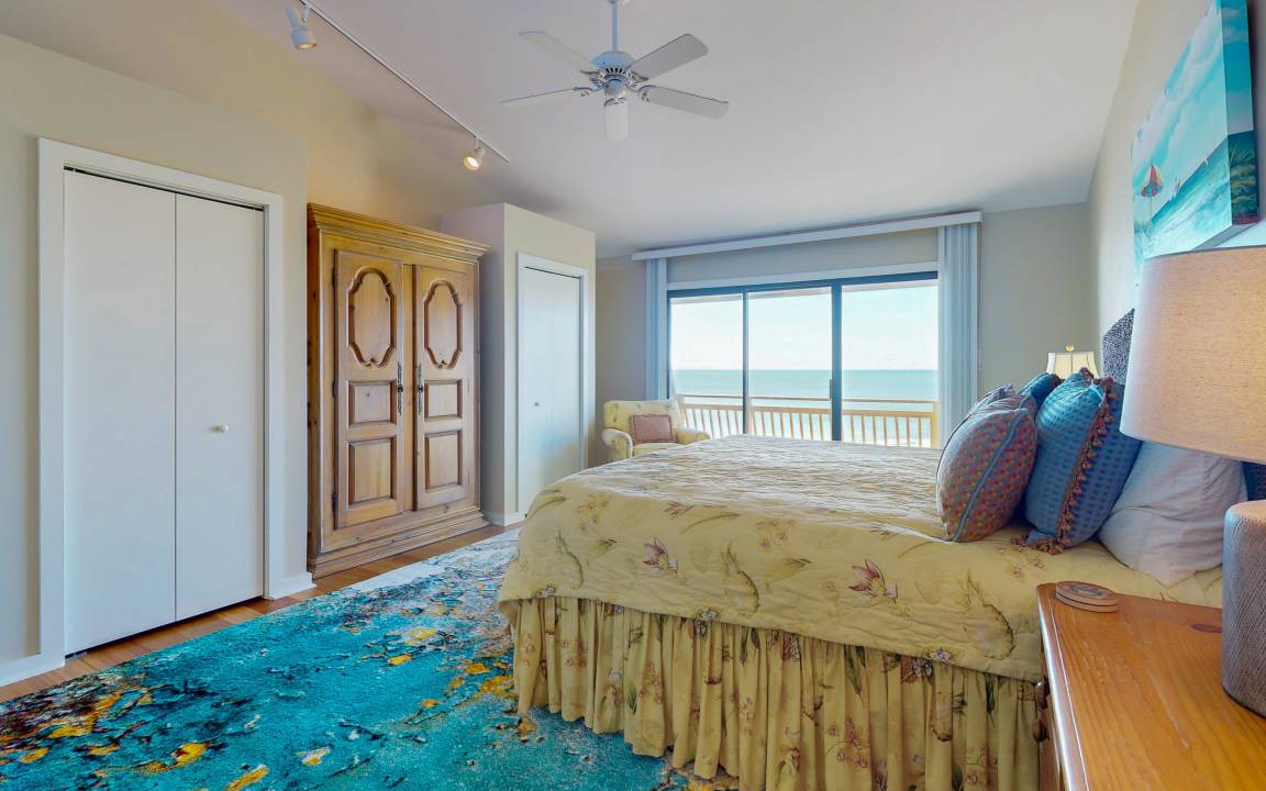 Photo of Others in Pine Knoll Shores