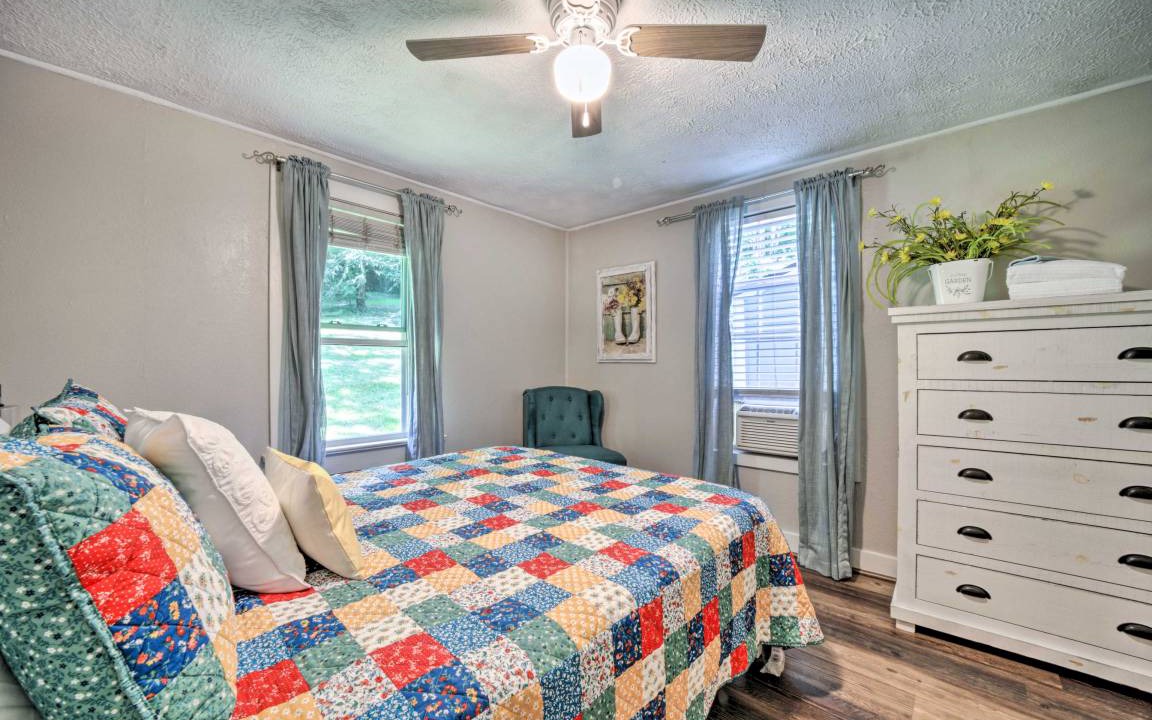 Photo of Bedroom in Waynesville