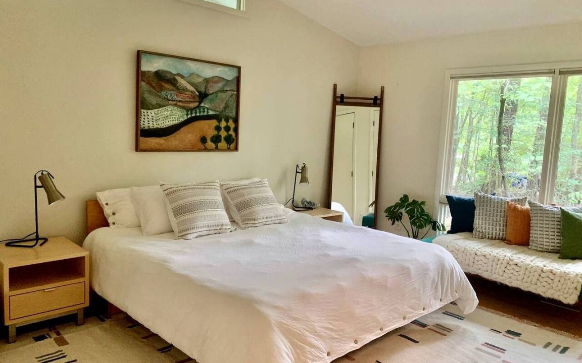 Photo of Bedroom in Chapel Hill