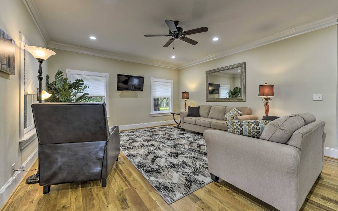 Photo of Livingroom in Pittsboro
