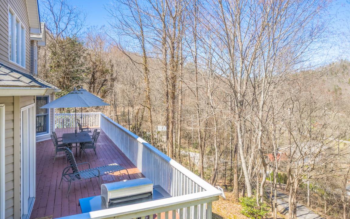 Photo of Patio Balcony in Bryson City