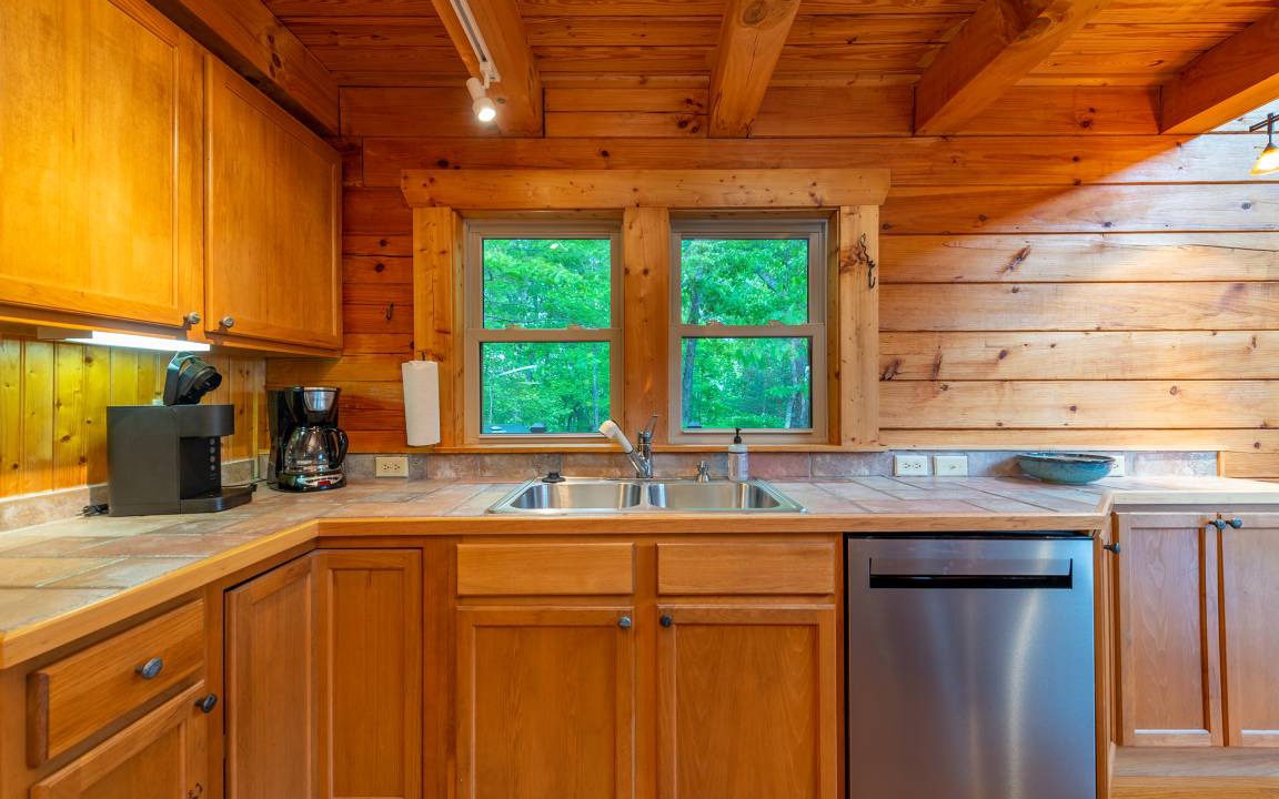 Photo of Kitchen in Vein Mountain