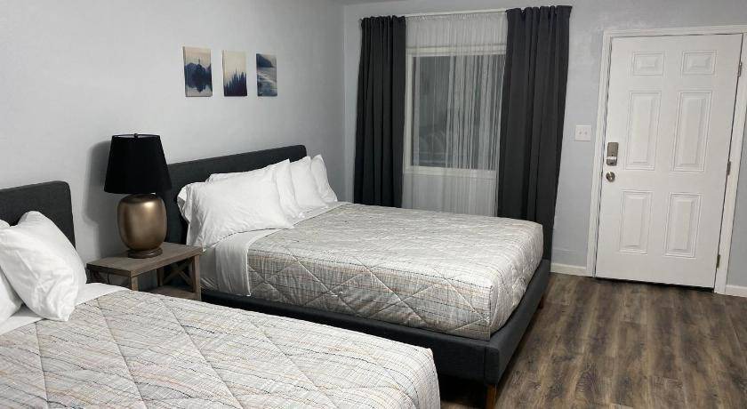 Photo of Bedroom in Maggie Valley