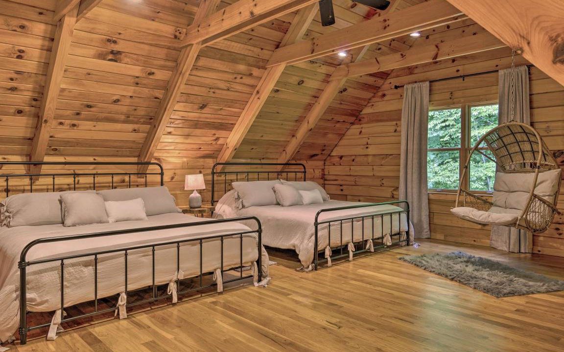 Photo of Bedroom in Mars Hill
