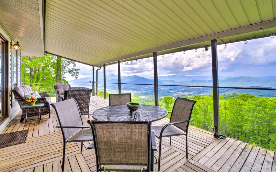 Photo of Patio Balcony in Waynesville