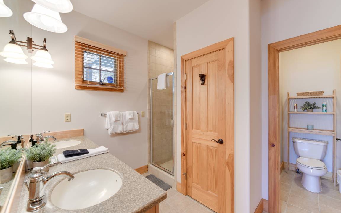 Photo of Bathroom in Cashiers