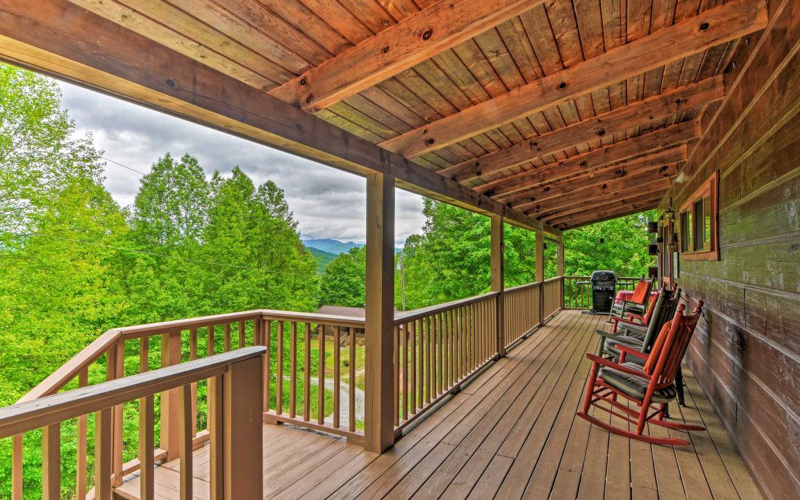Photo of Patio Balcony in Bryson City