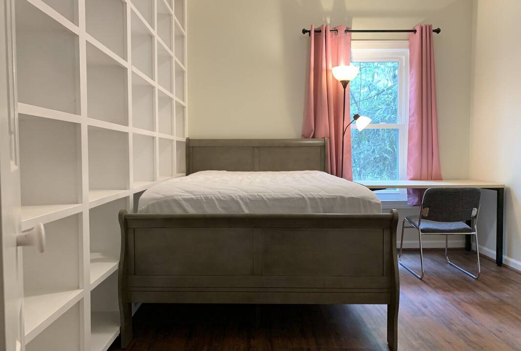 Photo of Bedroom in Chapel Hill