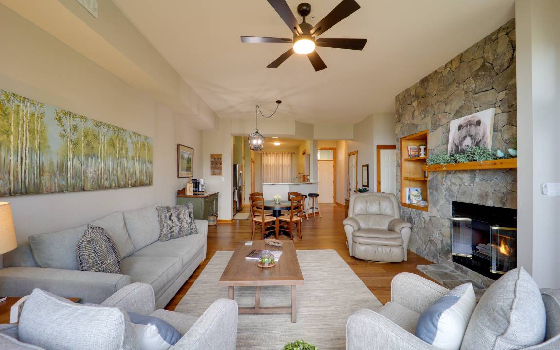 Photo of Livingroom in Mountain Air