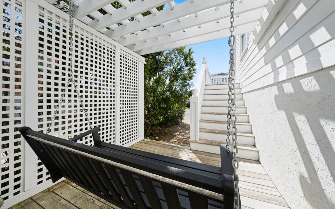 Photo of Patio Balcony in Kure Beach