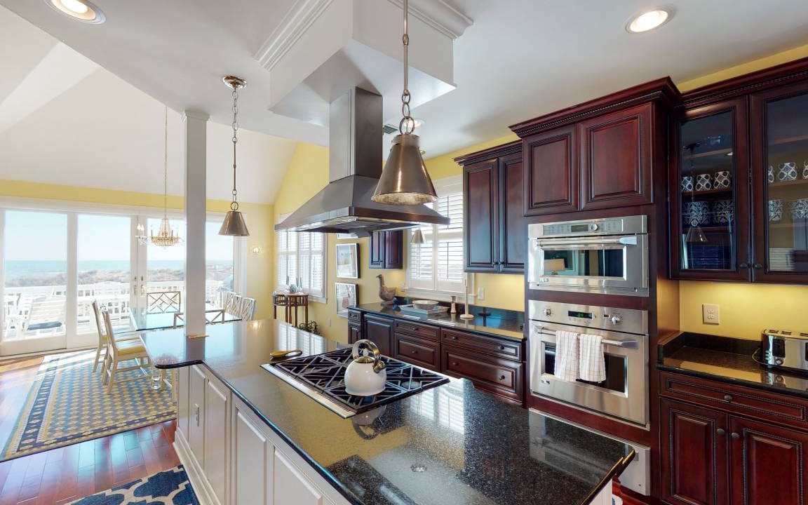 Photo of Kitchen in Corolla Light