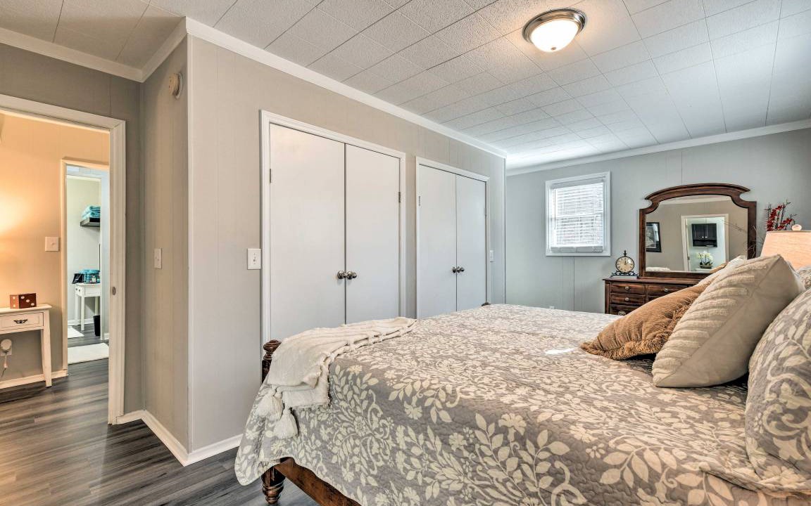 Photo of Bedroom in Yadkinville