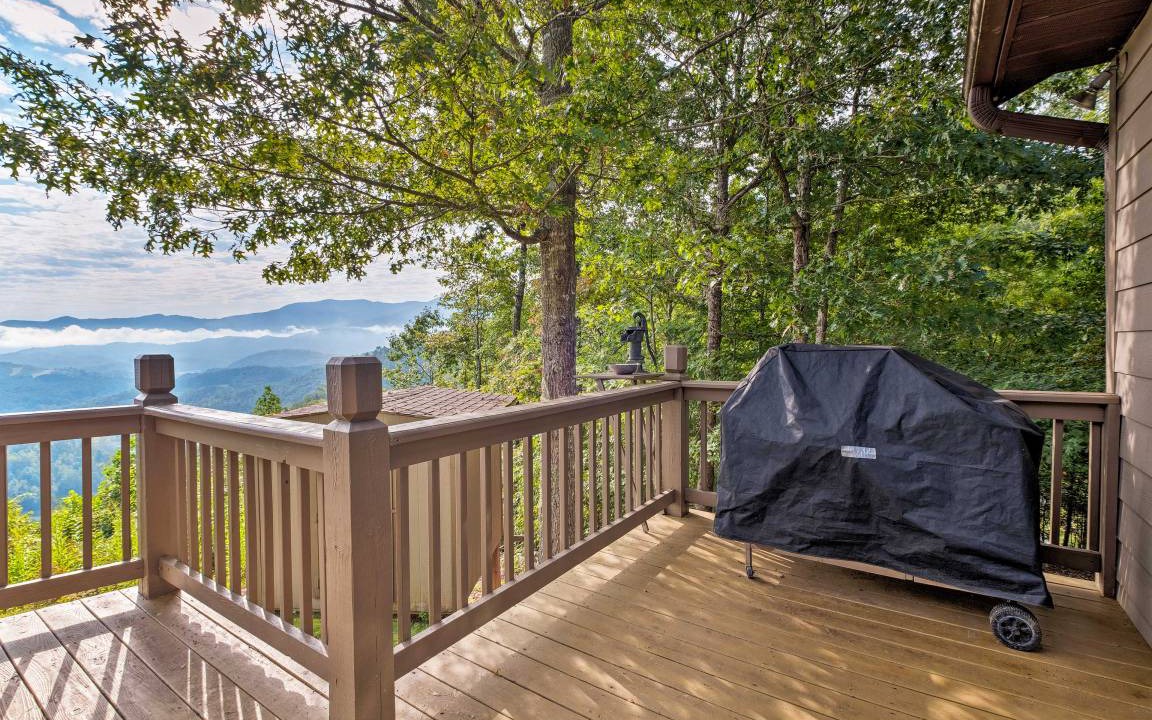 Photo of Patio Balcony in Bryson City