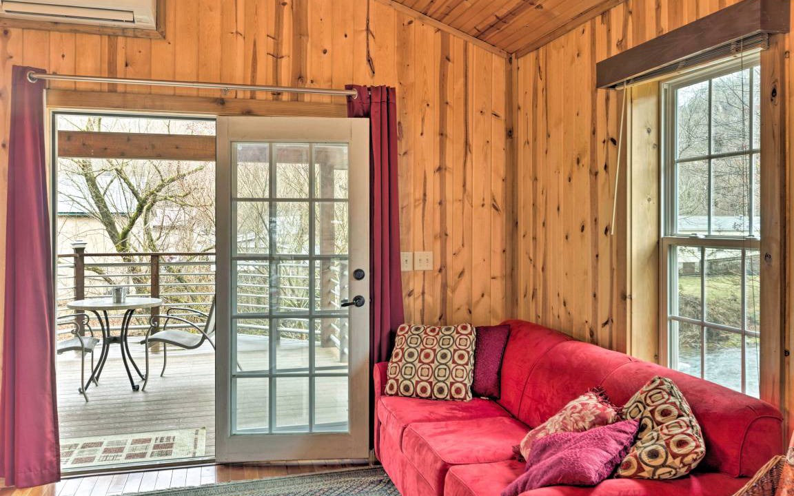Photo of Livingroom in Hot Springs