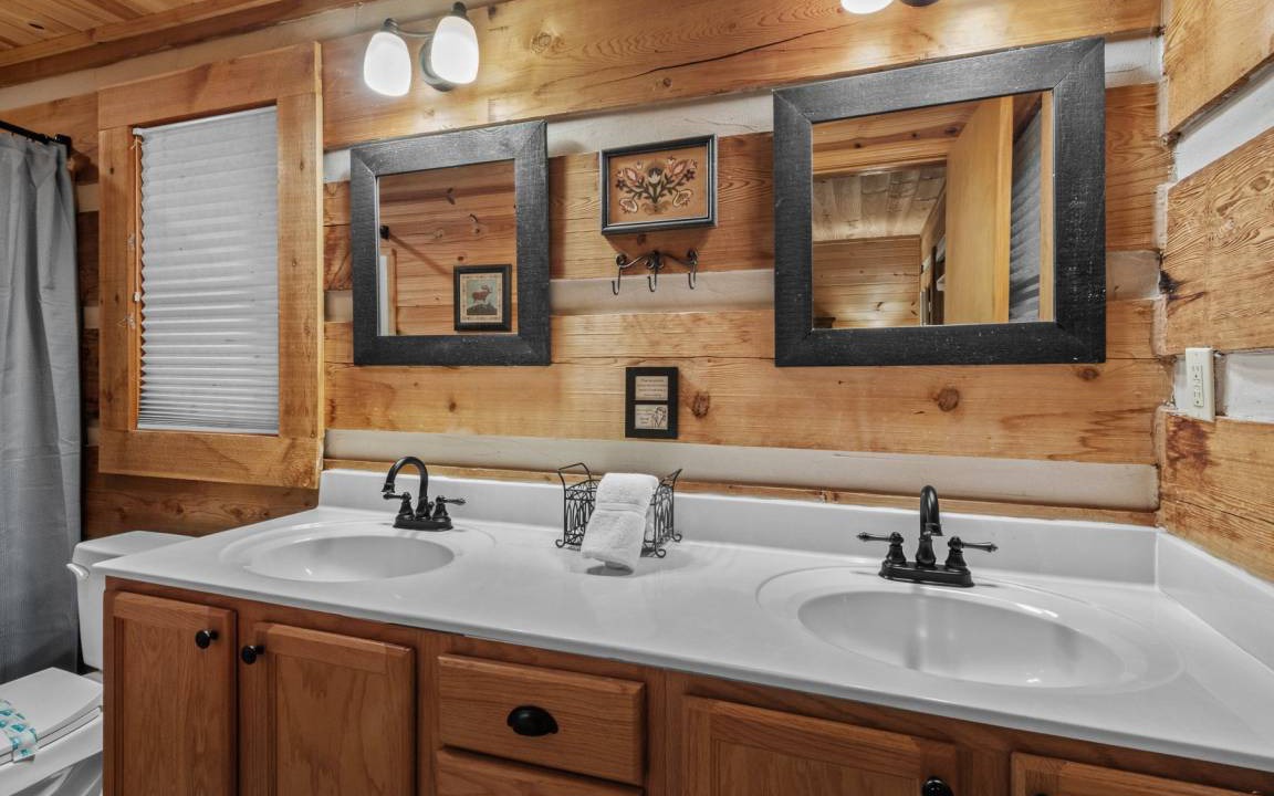 Photo of Bathroom in Banner Elk