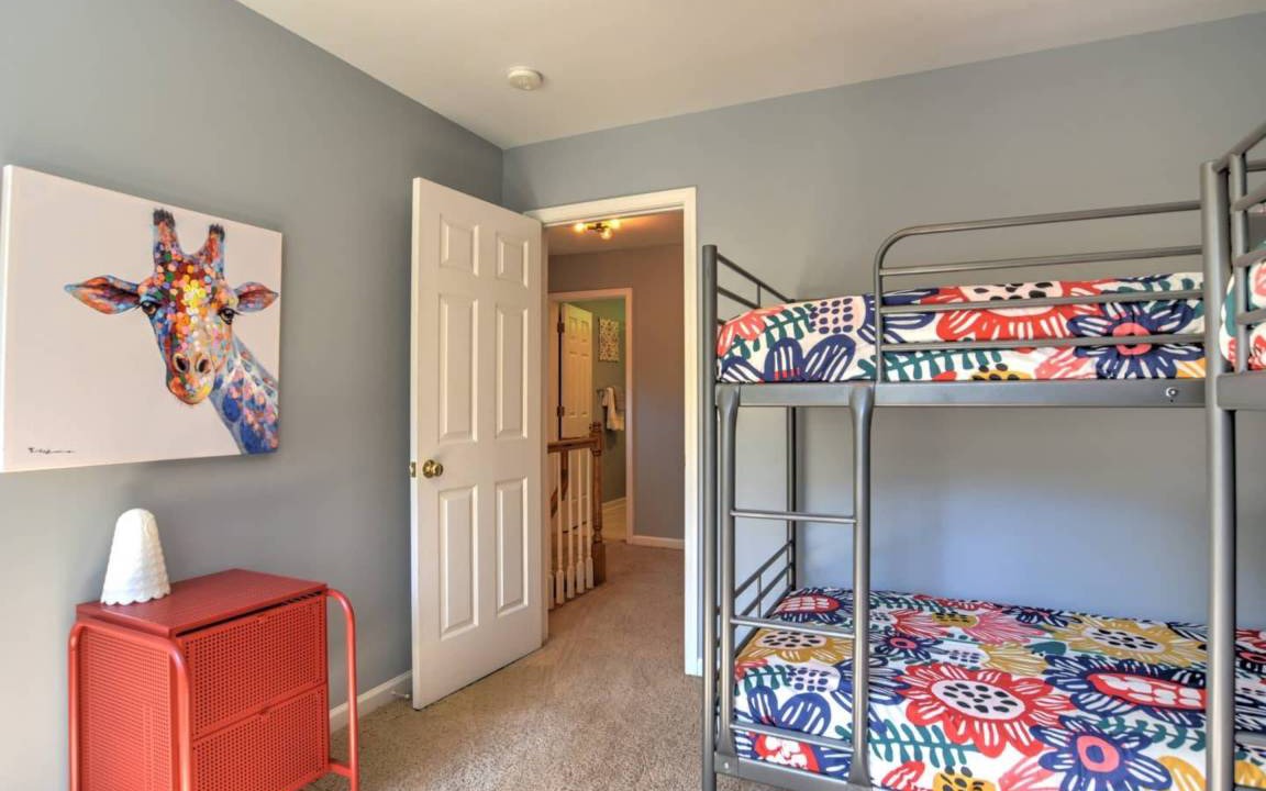 Photo of Bedroom in Royal Pines