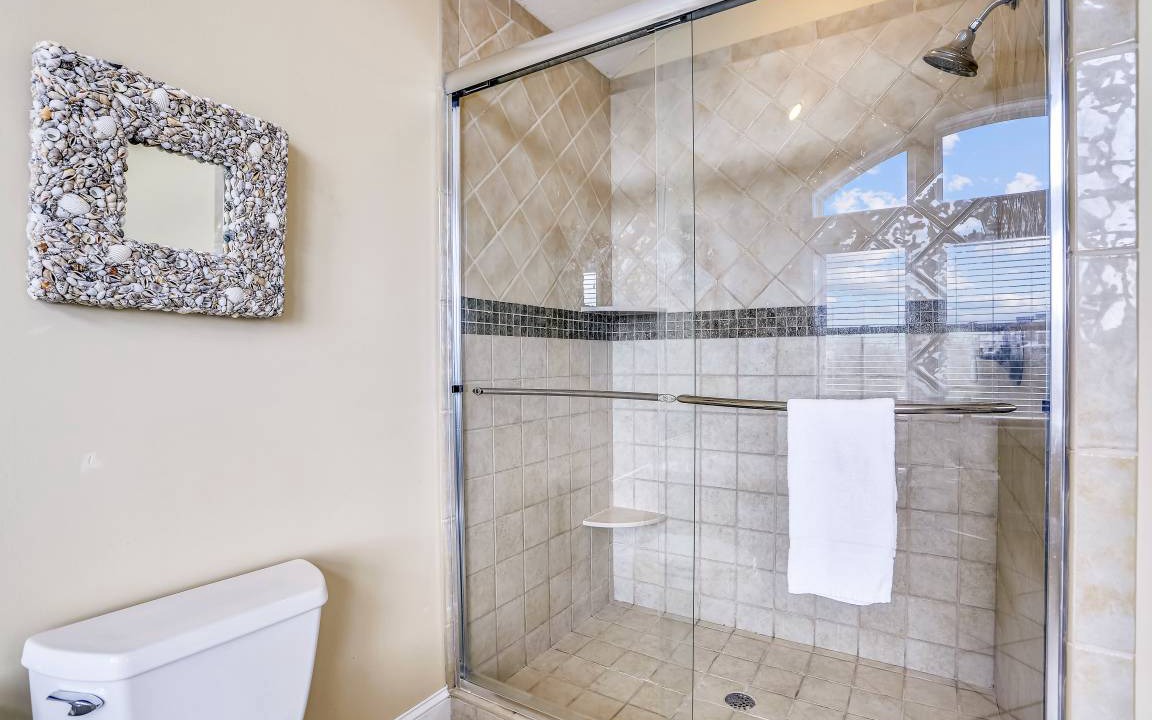 Photo of Bathroom in Duck