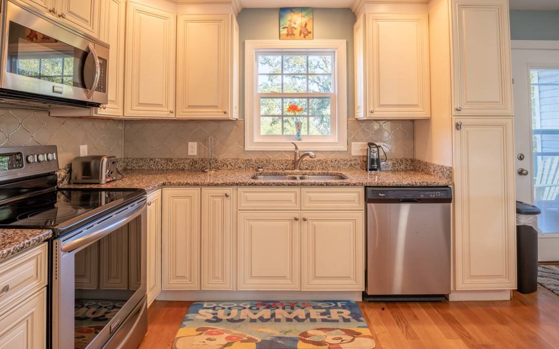 Photo of Kitchen in Tranquil Harbour