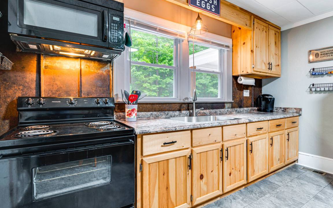 Photo of Kitchen in Forest City