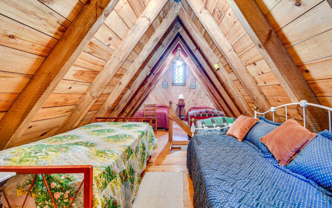 Photo of Bedroom in Burnsville