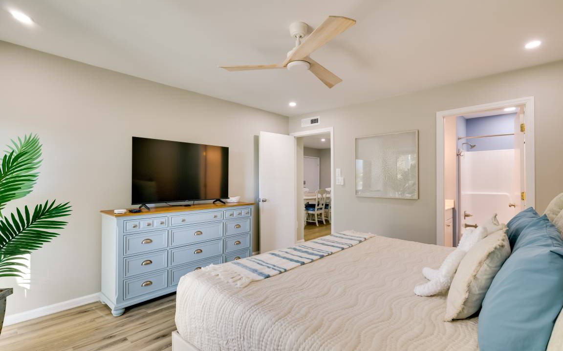 Photo of Bedroom in Emerald Isle