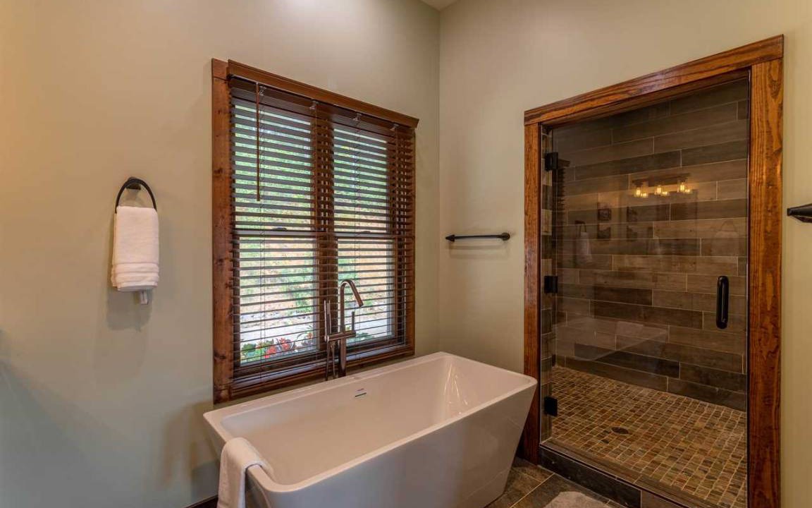 Photo of Bathroom in Frank