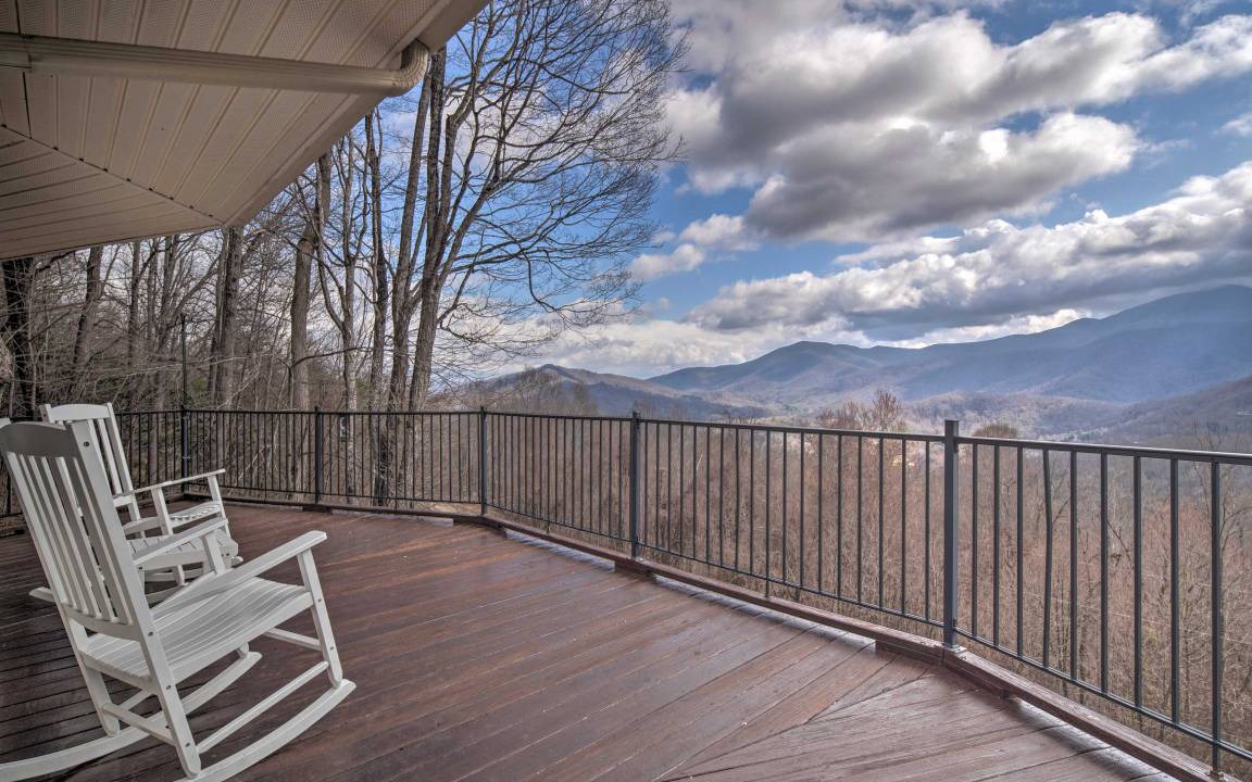 Photo of Patio Balcony in Burnsville