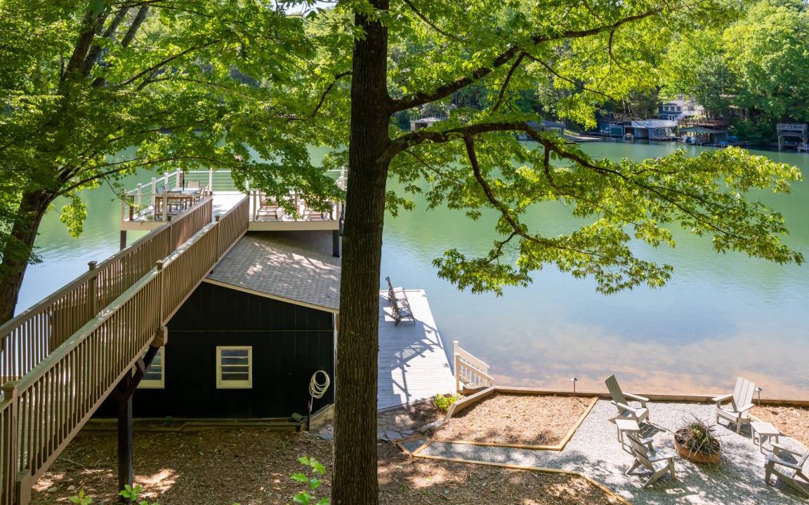 Photo of Others in Lake Lure