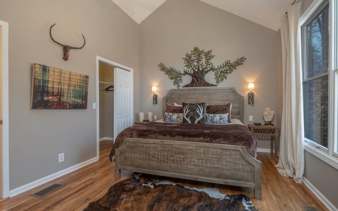 Photo of Bedroom in Asheville