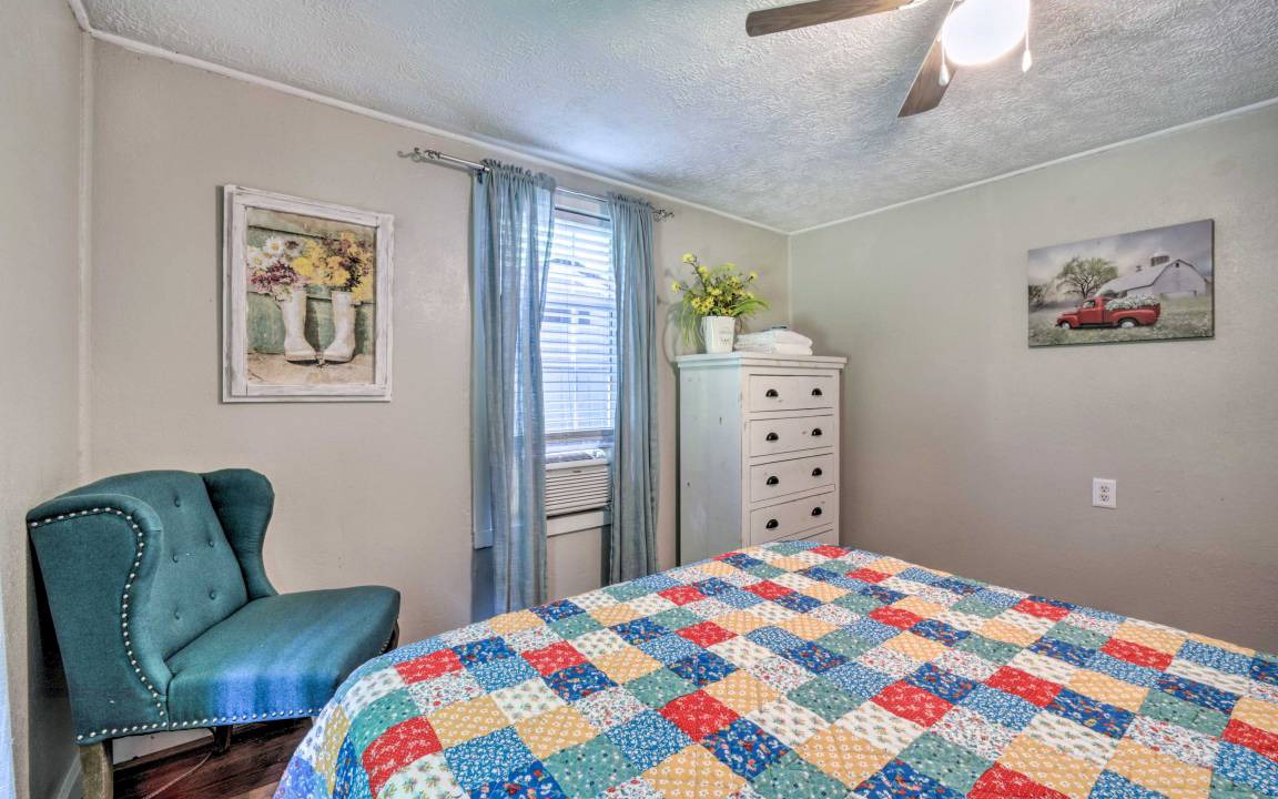 Photo of Bedroom in Waynesville