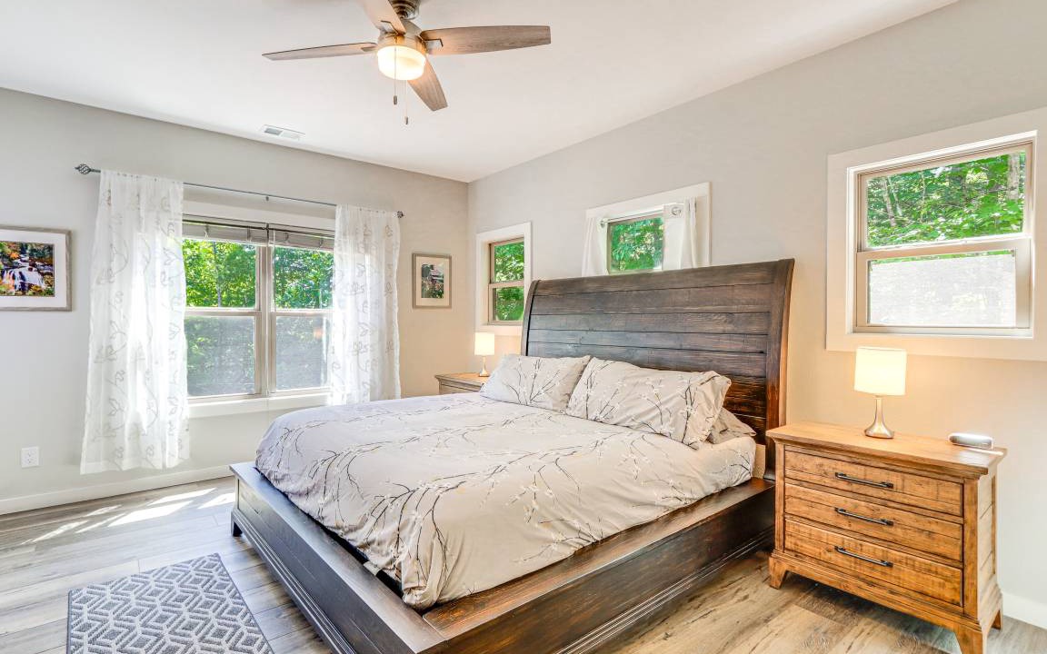 Photo of Bedroom in Tarheel