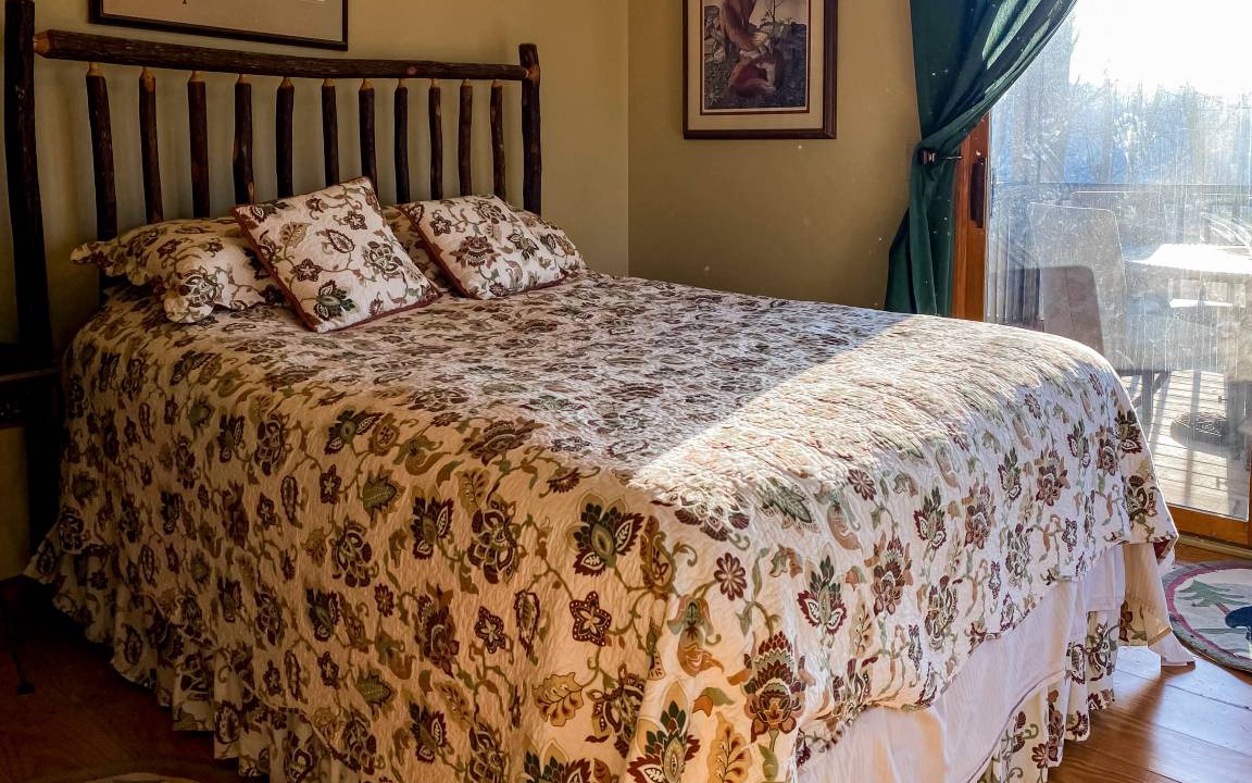 Photo of Bedroom in Cullowhee