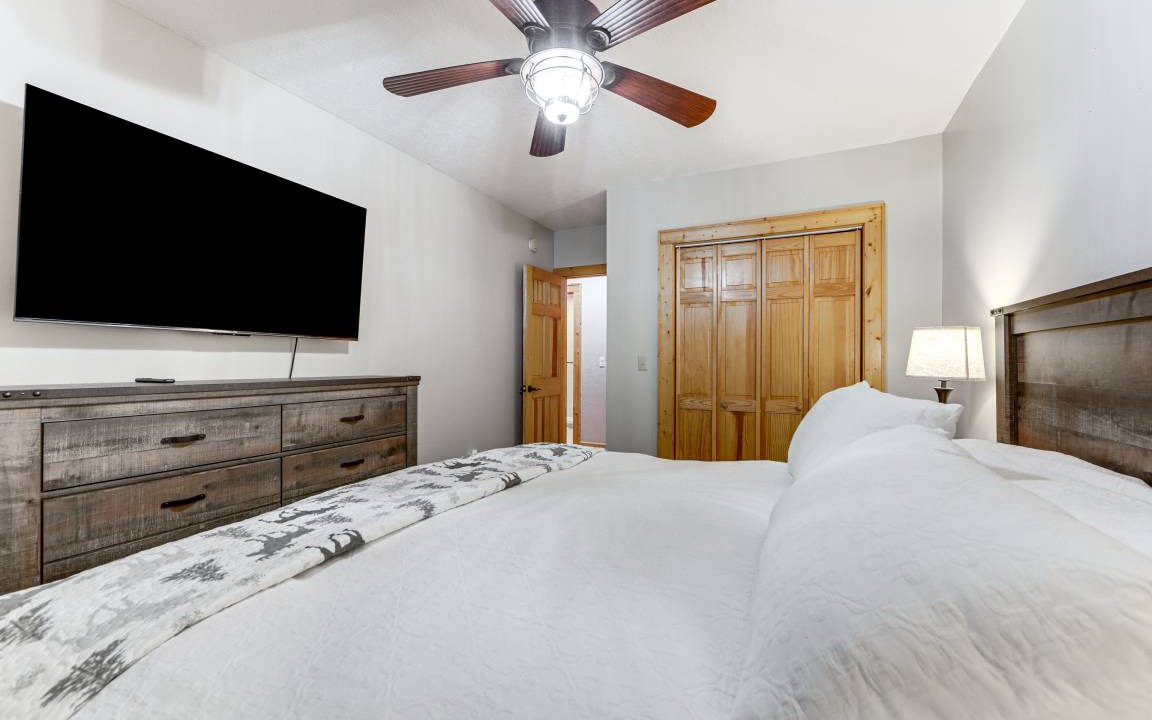 Photo of Bedroom in Ridgewood Estates