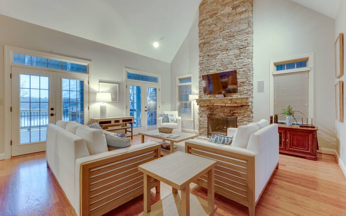 Photo of Livingroom in Sherrills Ford