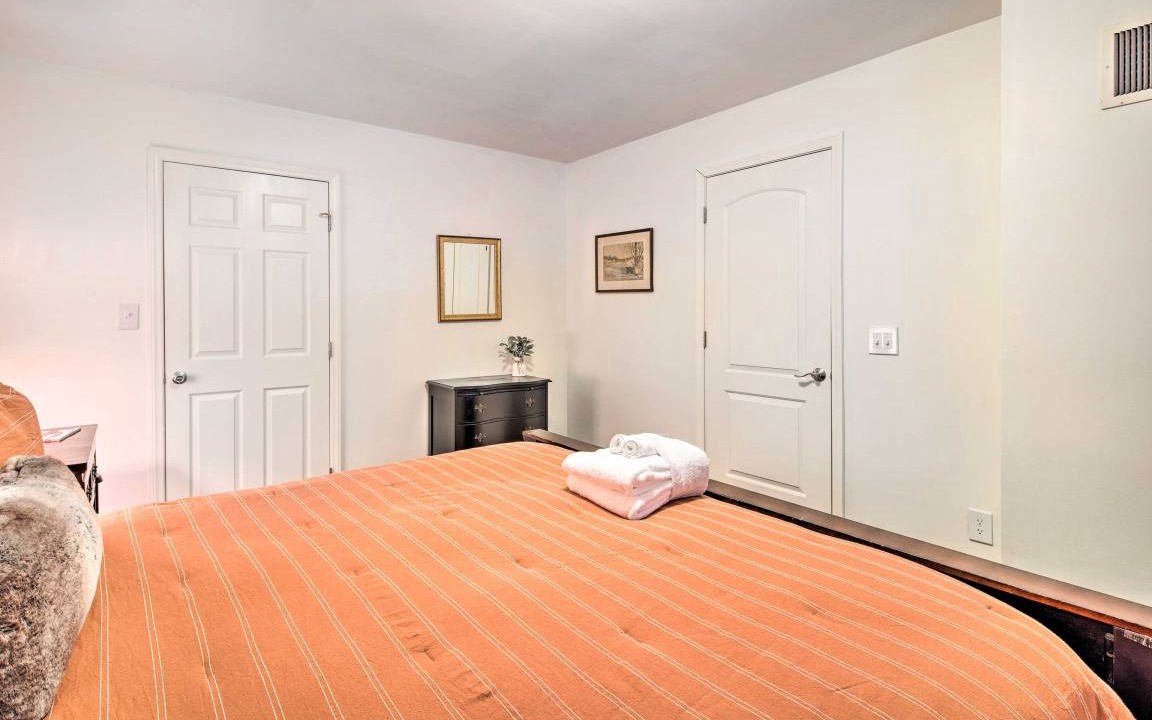 Photo of Bedroom in Chimney Rock