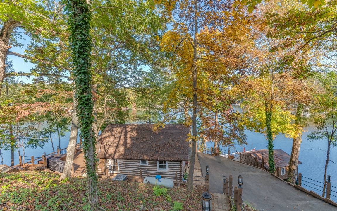Photo of Others in Lake Lure