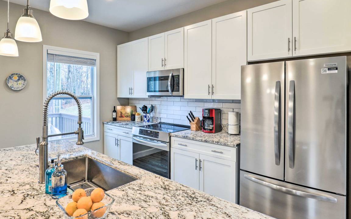 Photo of Kitchen in Candler