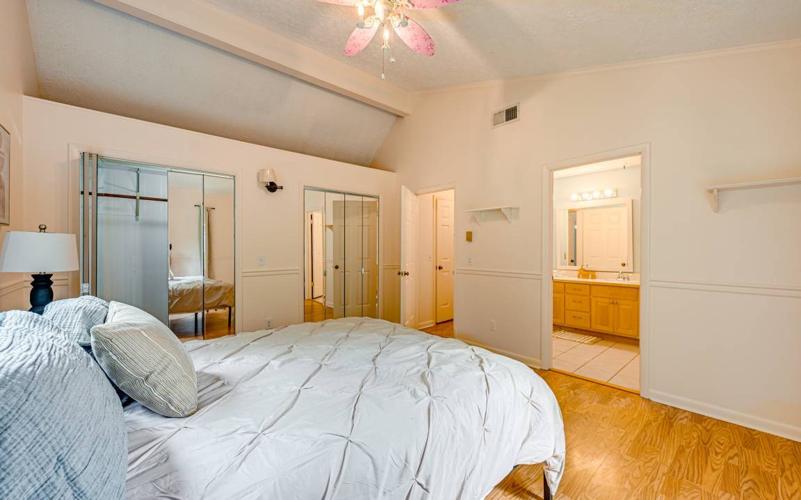 Photo of Bedroom in Sylva