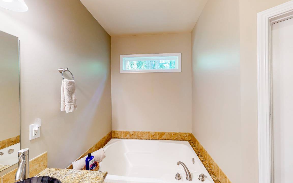 Photo of Bathroom in Woodfin