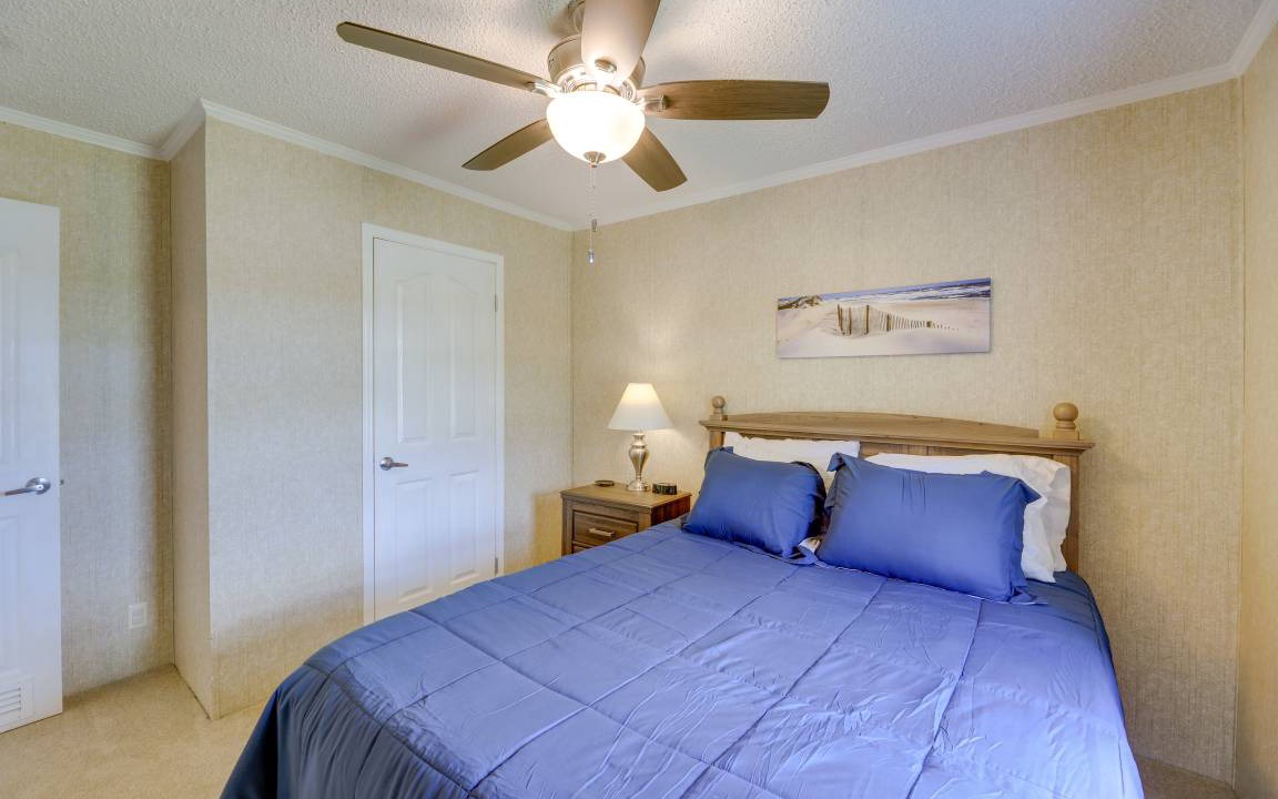 Photo of Bedroom in Carteret County