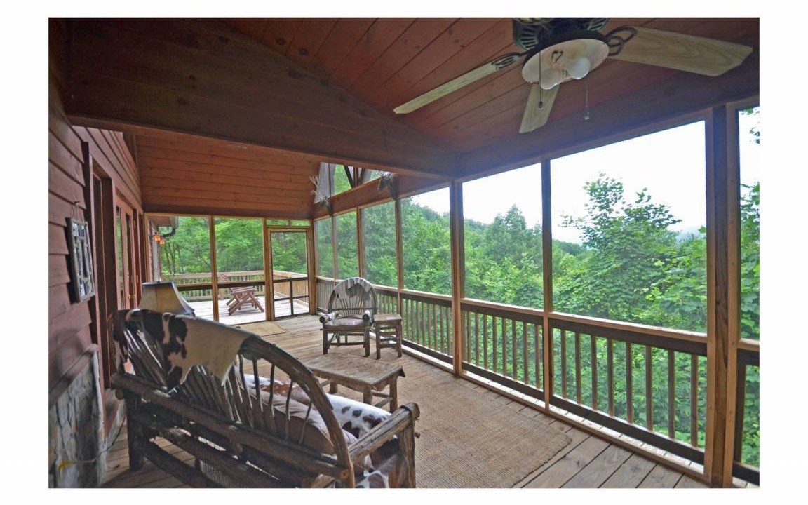 Photo of Patio Balcony in Almond