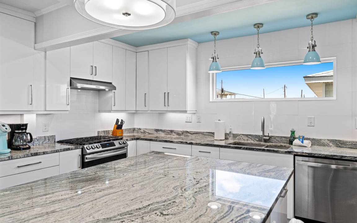Photo of Kitchen in Kure Beach