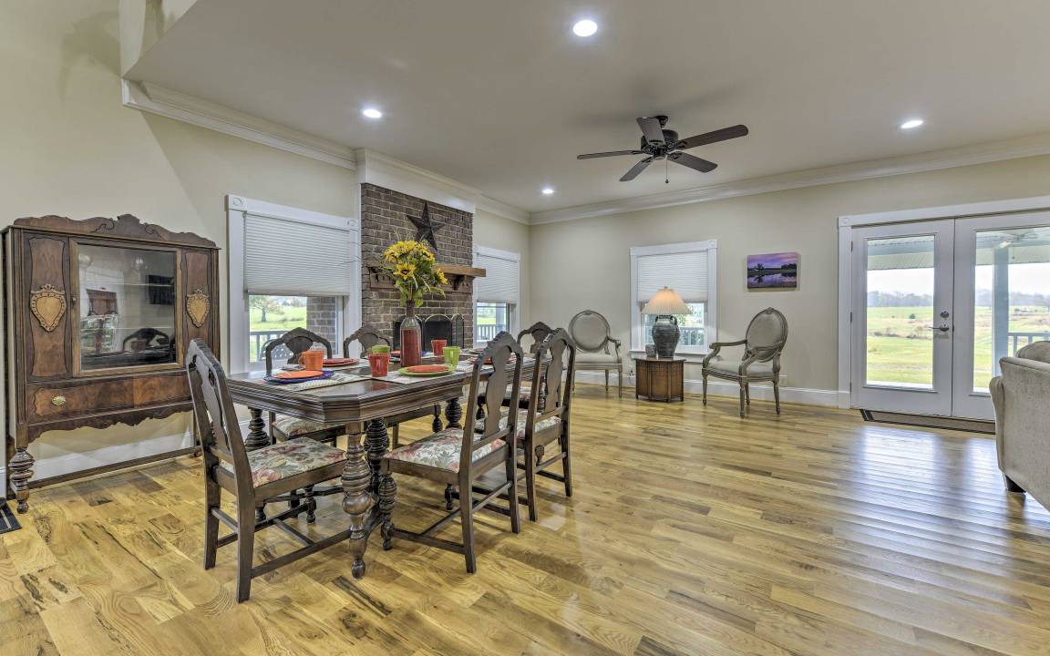 Photo of Livingroom in Pittsboro