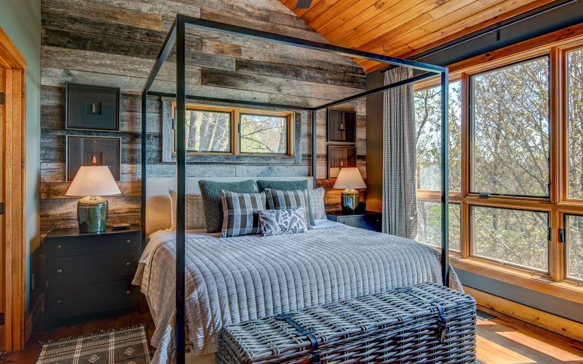 Photo of Bedroom in Blowing Rock