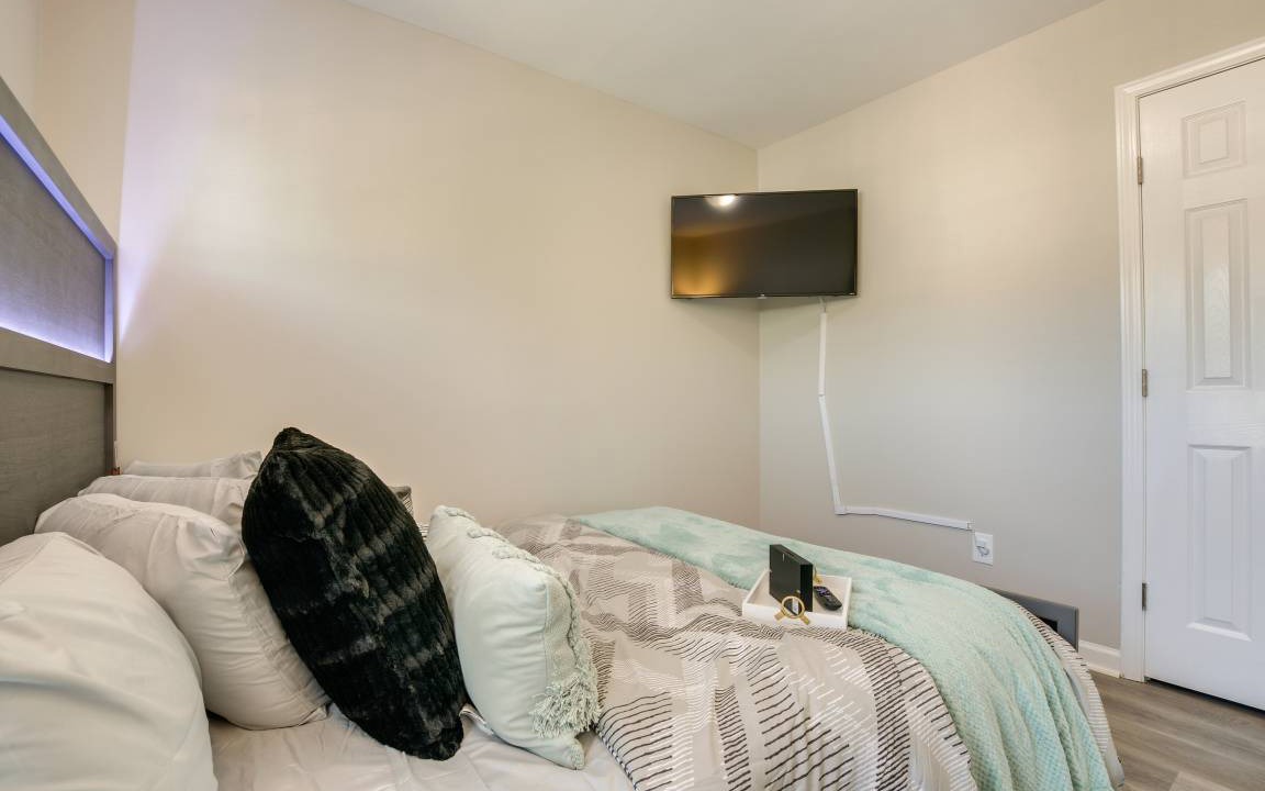 Photo of Bedroom in Southeast Raleigh