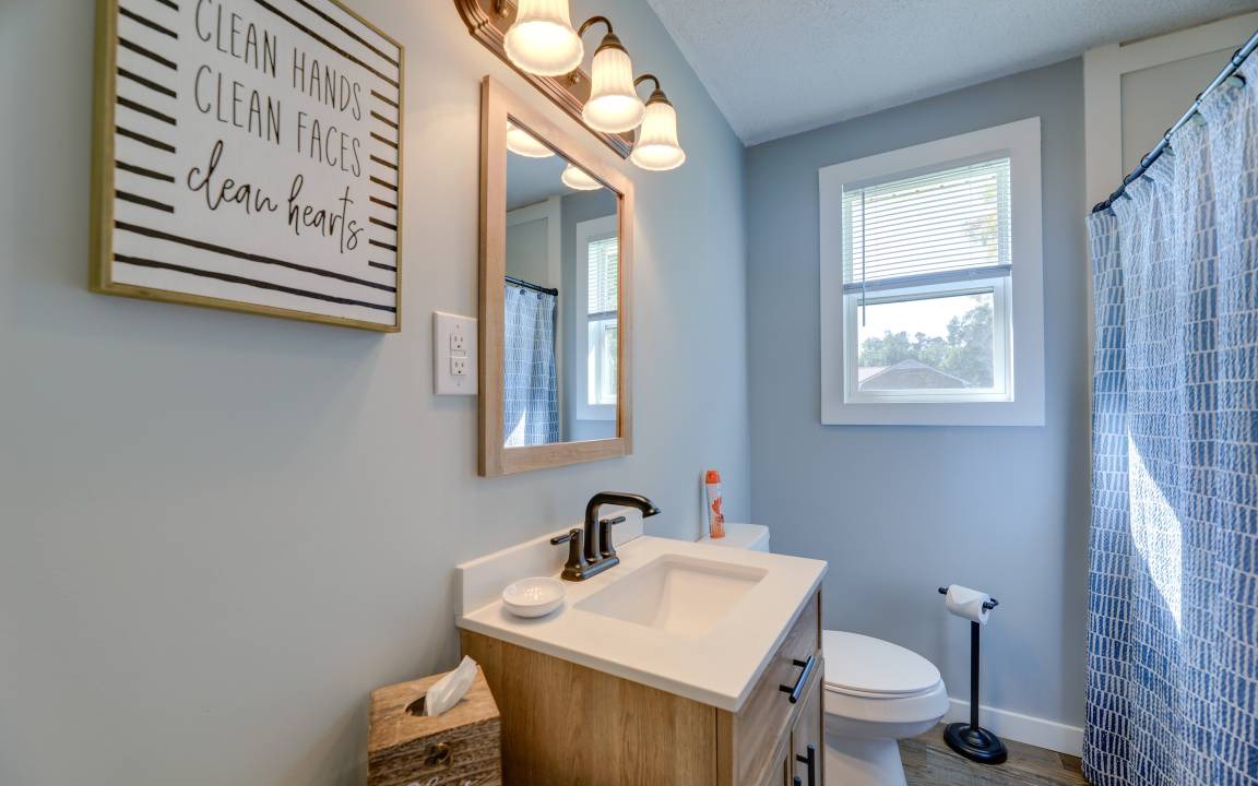 Photo of Bathroom in New Bern